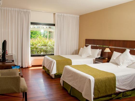 Colon Hotel De Campo Resort & Spa ซานตาเฟ ภายนอก รูปภาพ